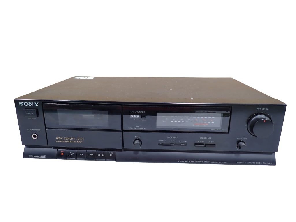 Sony TC-FX211 Cassette Deck Powers On (1 of 7)