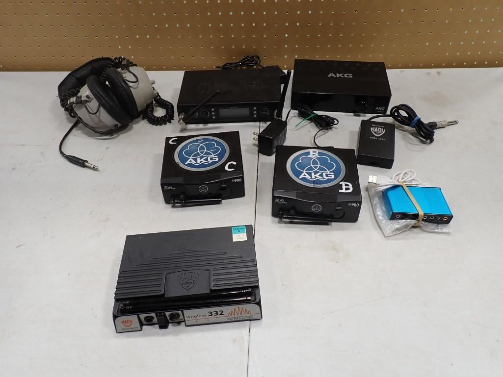 Lot of Gemini, AKG, NADY Wireless Microphone Base, Allied Headphones: Lot of Gemini, AKG, NADY Wireless Microphone Base, Allied Headphones Condition: untested All pictures are considered part of the description and should be examined carefully by bidders. Live A
