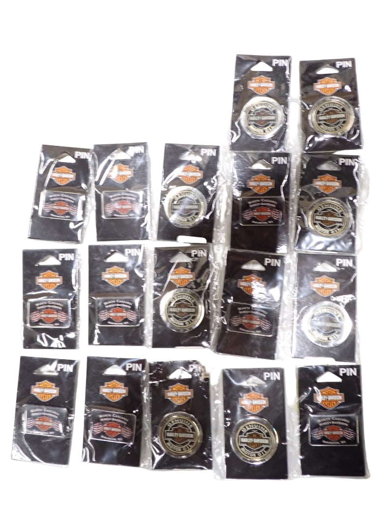 17 Harley Davidson Pins New in Package (1 of 8)