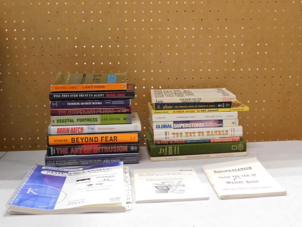 Book lot including Dan Brown, Kevin Mitick, Gene Roddenberry, X-Files, Michael Moore, Michael Lewis (1 of 4)