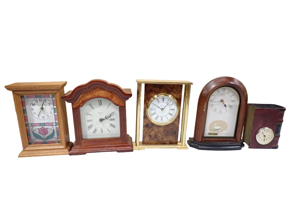 Lot of 5 Clocks: Lot of 5 Clocks Condition: untested Largest measures 10"x9"x4" All pictures are considered part of the description and should be examined carefully by bidders. Live Auctioneers is no