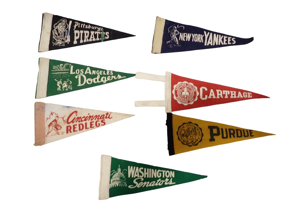 Vintage Pennants incl Cincinnati Redlegs, Los Angeles Dodgers, Washington Senators, New York Yankees: Vintage Pennants incl Cincinnati Redlegs, Los Angeles Dodgers, Washington Senators, New York Yankees, Pittsburgh Pirates, Purdue, Carthage All pictures are considered part of the description and shoul