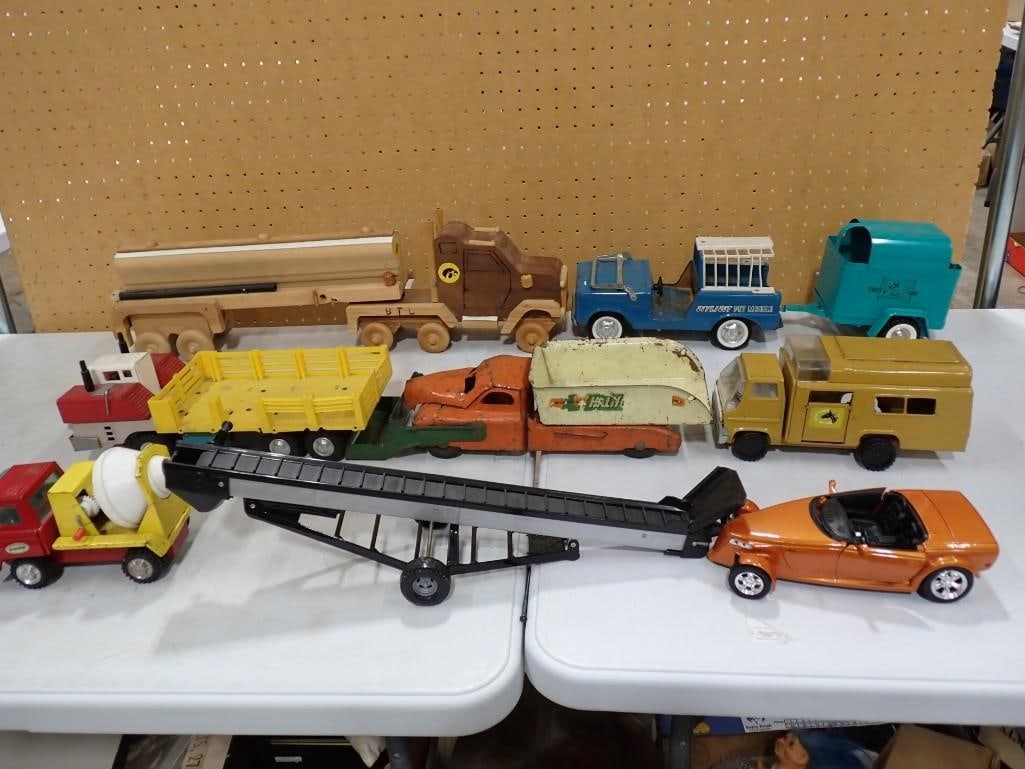 Vintage Toy Car / Truck Lot including Pressed Steel, Wood, Cement Truck, Nylint, Structo, Motor Max, (1 of 14)