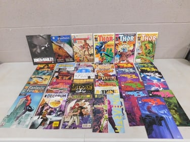 Assorted comic Book lot including Fantastic Four, Oblivion Song, Decorum, Spider-Man, Thor, Sandman,