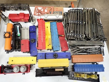Lot of Model Railroad and Trains, Track, Accessories, Etc incl Lionel, Etc