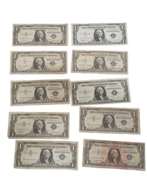 Lot of 10 Blue Seal Washington Dollar Bill Silver Certificates including a star note
