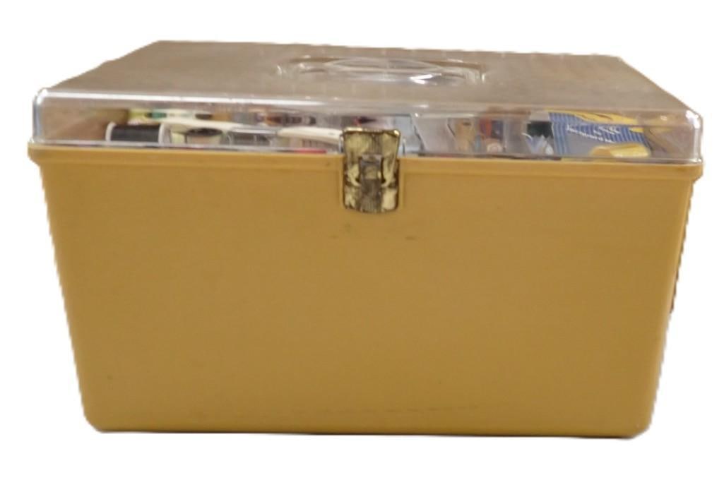 Vintage Sewing Box full of all sorts of sewing supplies (1 of 9)