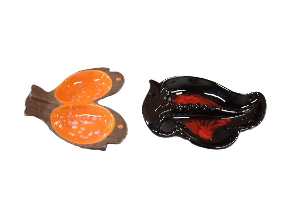 Pair of Vintage Ash Trays or Dishes - Classic MCM Jaru of California Pottery Fish, 1960's Calif USA (1 of 7)