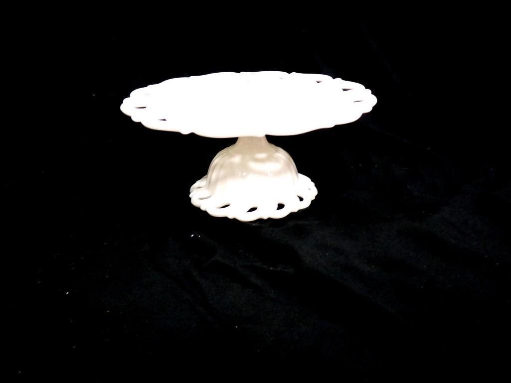 Vintage Fostoria Monroe Milk Glass Cake Stand Circa 1950's/60's (1 of 5)