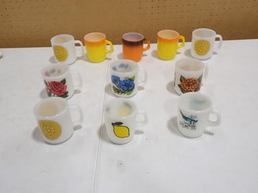 Mixed Lot of Vintage Milk Glass Mugs, Anchor Hocking / Fire King / Glasbake