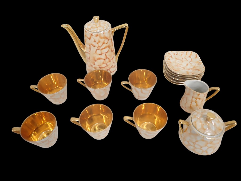 Wawel Porcelain China Coffee Set Made in Poland incl Coffee Pot, 6 Cups, 6 Saucers, Creamer, Sugar B (1 of 16)