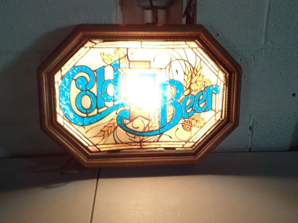 Vintage Old Style Beer Lighted Bar Sign Works (1 of 5)