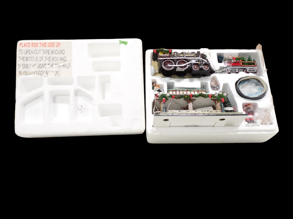 Dept 56 Home for the Holidays Express Train Gift Set Special Edition Train Set (1 of 5)