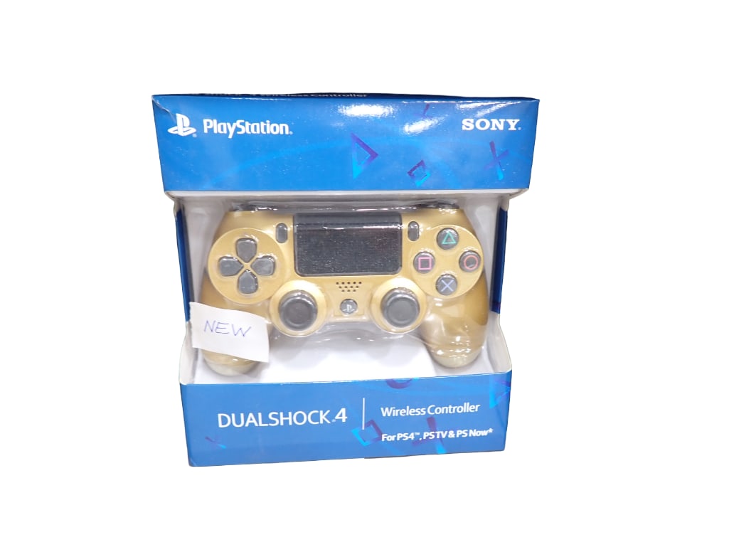 Sony Playstation Dualshock 4 Wireless Controller New in Package (1 of 4)
