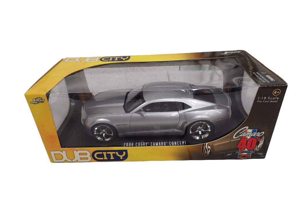 Jada Toys Dub City 1:18 Scale Die Cast Model of a 2006 Chevy Camaro Concept 40th Anniversary New in (1 of 11)