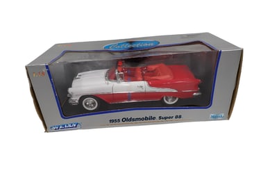Welly 1955 Oldsmobile Super 88 Die Cast 1:18 Scale Red and White Model Car in Original Box