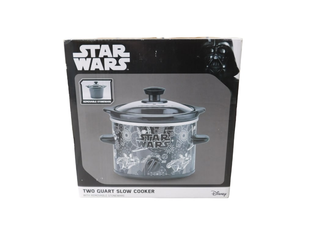 Star Wars 2 Quart Slow Cooker New in Box (1 of 4)