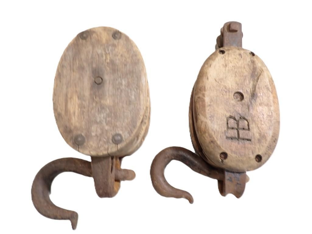 2 Vintage Block and Tackles or Pulleys (1 of 5)