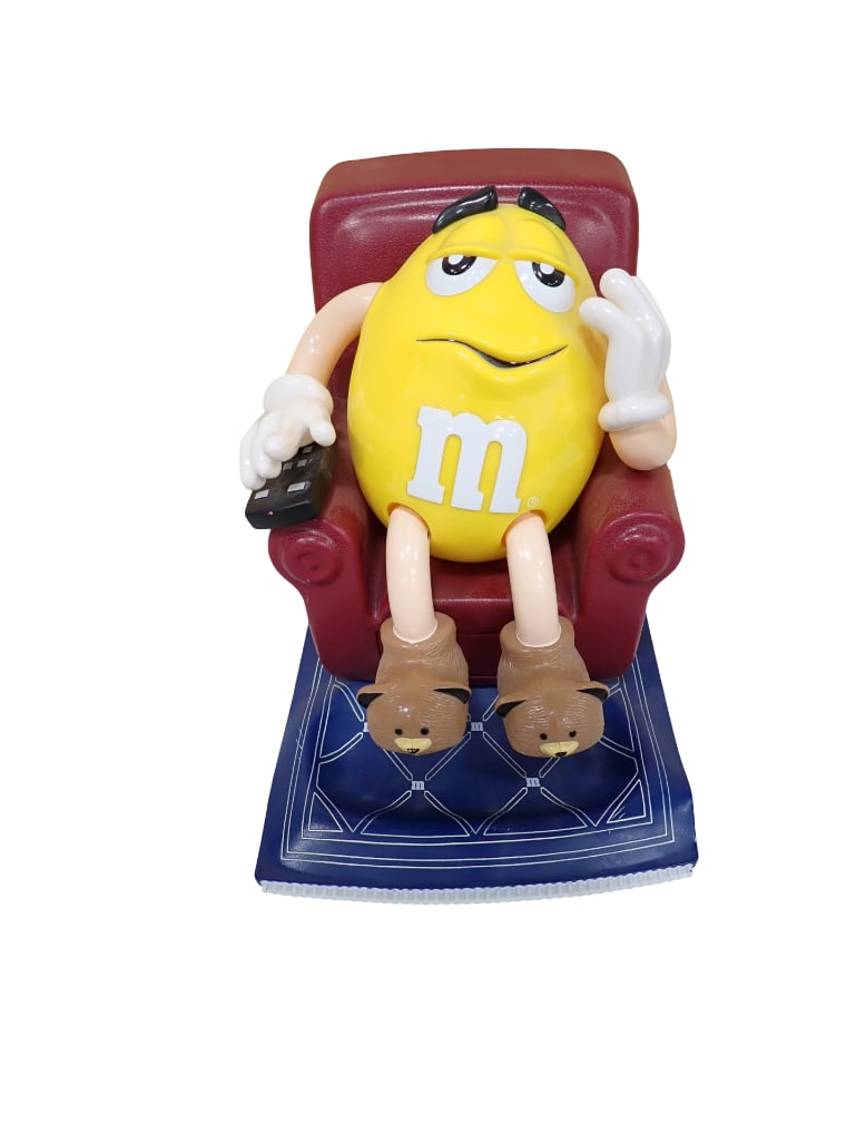 M&Ms La-Z-Boy Recliner Candy Dispenser (1 of 8)