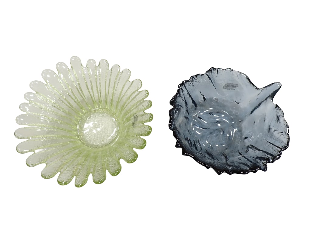 2 Blenko Glass Bowls incl 1 Green and 1 Blue .  Both have original Blenko labels (1 of 7)