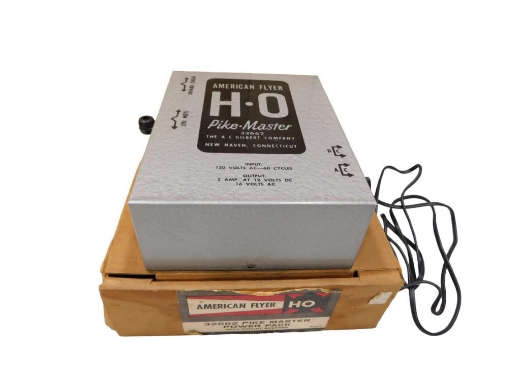 Vintage American Flyer HO Pike Master 32662 Model Train Transformer Power Pack with Original Box (1 of 13)