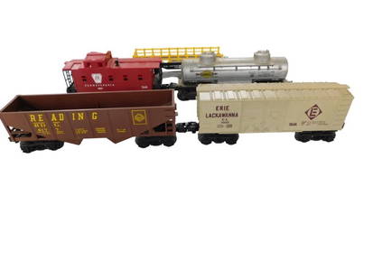 Lot of Lionel HO Scale Trains including 8203, 6177, 6921, 6585, Etc.: Lot of Lionel HO Scale Trains including 8203, 6177, 6921, 6585, Etc. All pictures are considered part of the description and should be examined carefully by bidders. Live Auctioneers is now offering L