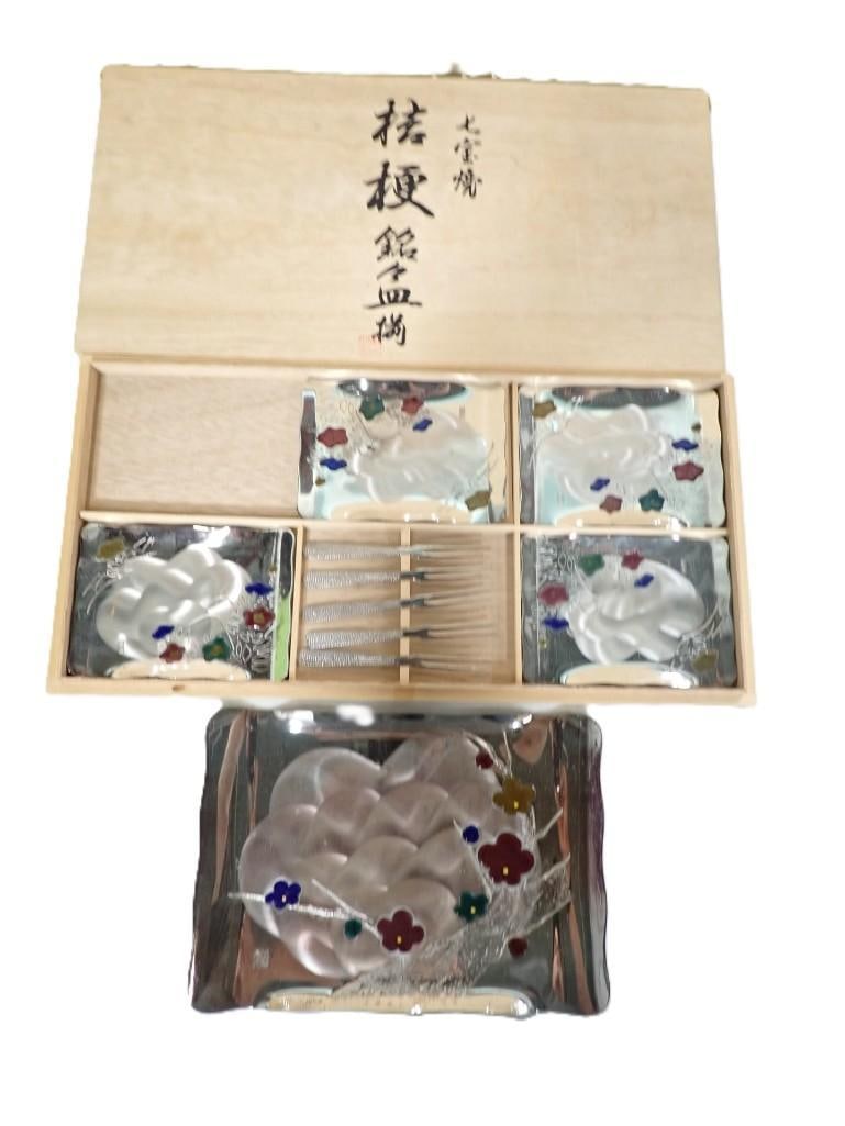 Japanese Cloisonne Serving Set with Wooden Box (1 of 7)