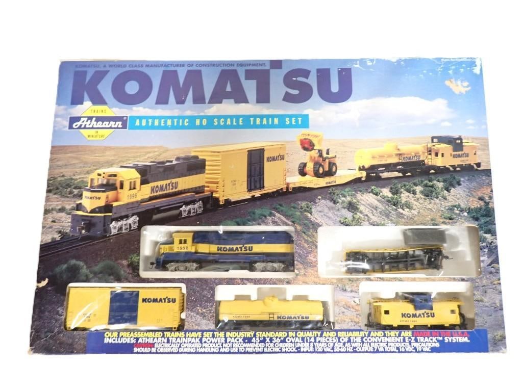 Athearn Komatsu HO Scale Train Set - Comes with everything as shown (1 of 6)