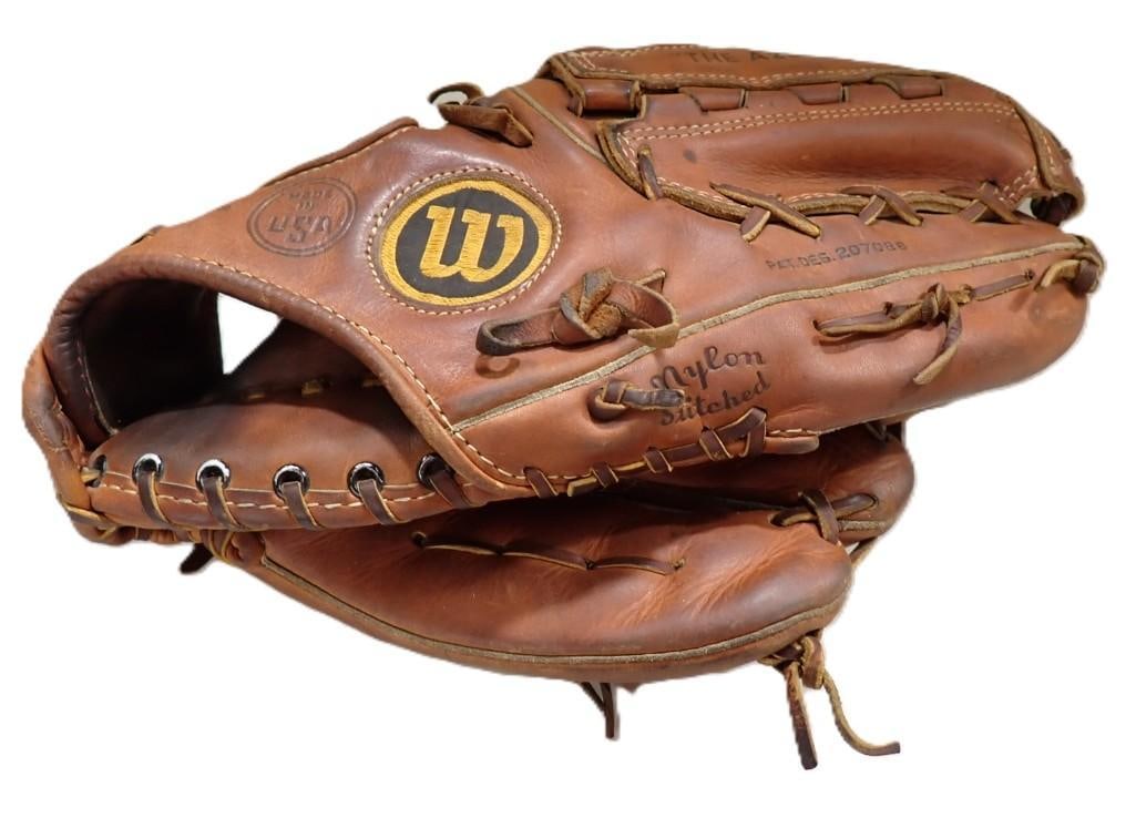1970's Wilson A 2000 XL Leather Baseball Glove / Mitt (1 of 4)