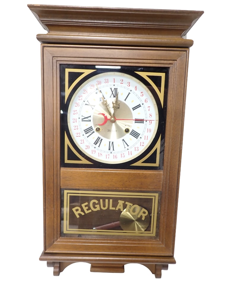 Regulator Wall Clock: Regulator Wall Clock Condition: untested All pictures are considered part of the description and should be examined carefully by bidders. Live Auctioneers is now offering Live Shipping t
