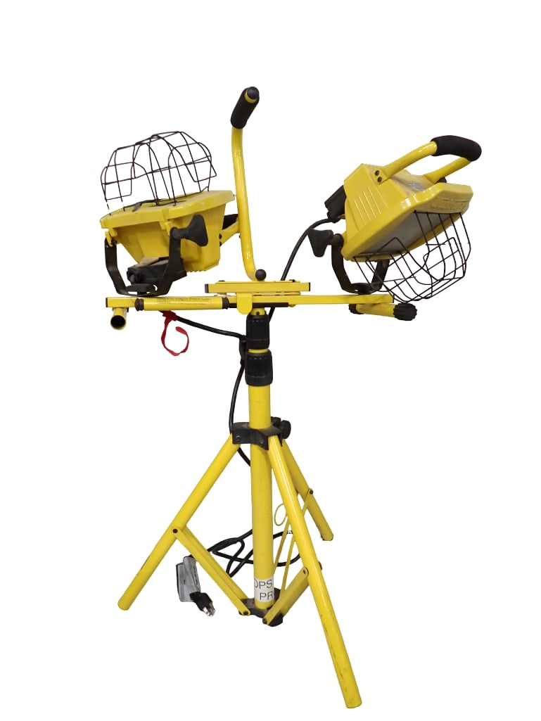 Workforce Dual Head Tripod Worklight or Shop Light (1 of 8)
