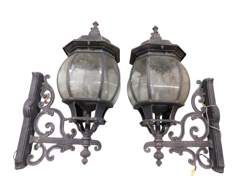 2 Outdoor Light Fixtures Movie or TV Props (1 of 12)