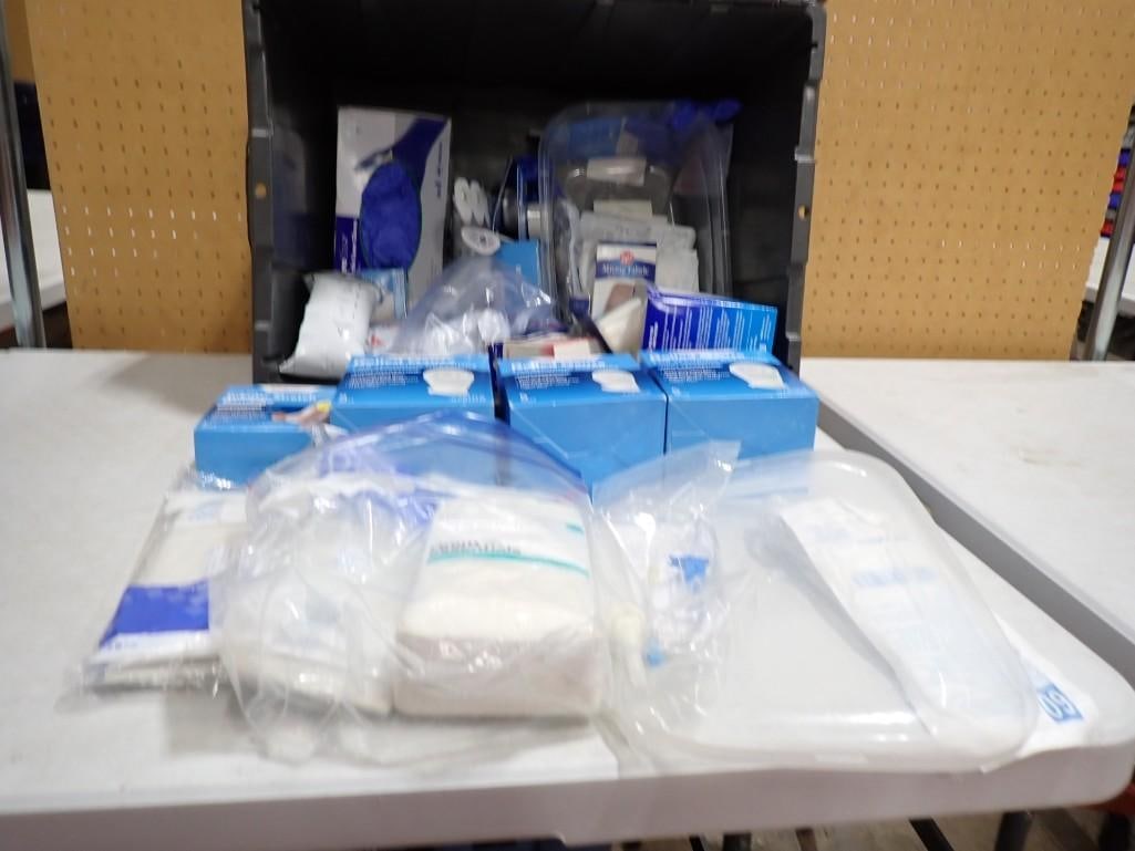 Lot of Medical Supplies including Gauze, Bandages, plus Pillow Cases, etc: Lot of Medical Supplies including Gauze, Bandages, plus Pillow Cases, etc May have been used in Movies and/or TV Shows as Props NO COA or Paperwork The consignor worked on multiple movies and TV shows