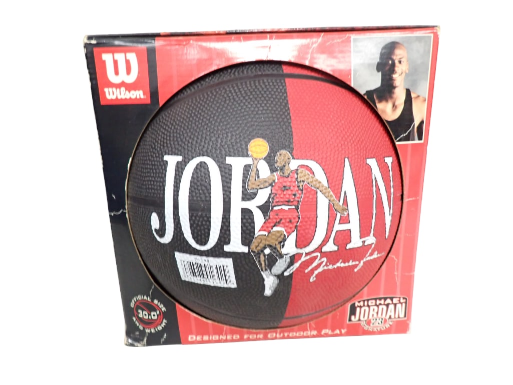 Wilson Michael Jordan 23 Players Series Basketball New in Package (1 of 8)