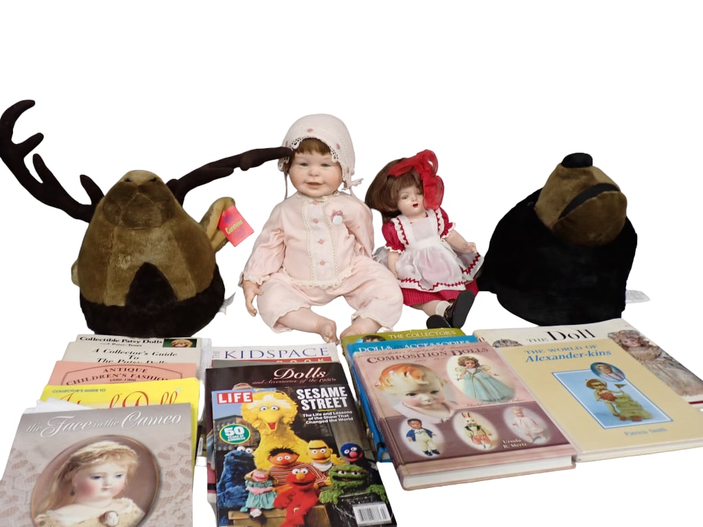 2 Dolls, 2 Plush Animal Heads, and a Lot of Doll Collector's Books (1 of 7)
