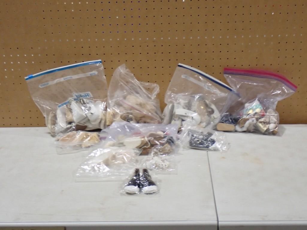 Lot of Doll Shoes - various styles and sizes, vintage and modern: Lot of Doll Shoes - various styles and sizes, vintage and modern All pictures are considered part of the description and should be examined carefully by bidders. Live Auctioneers is now offering Live