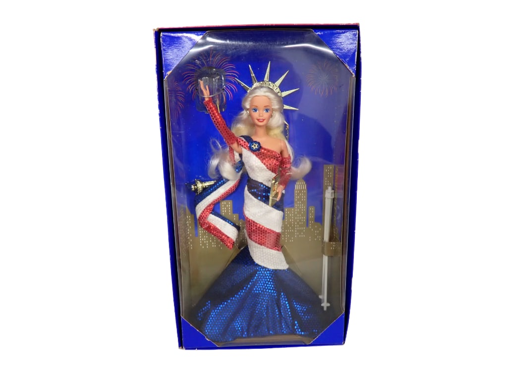 Statue of Liberty Barbie Doll New in Box by Mattel: Statue of Liberty Barbie Doll New in Box by Mattel All pictures are considered part of the description and should be examined carefully by bidders. Live Auctioneers is now offering Live Shipping thr