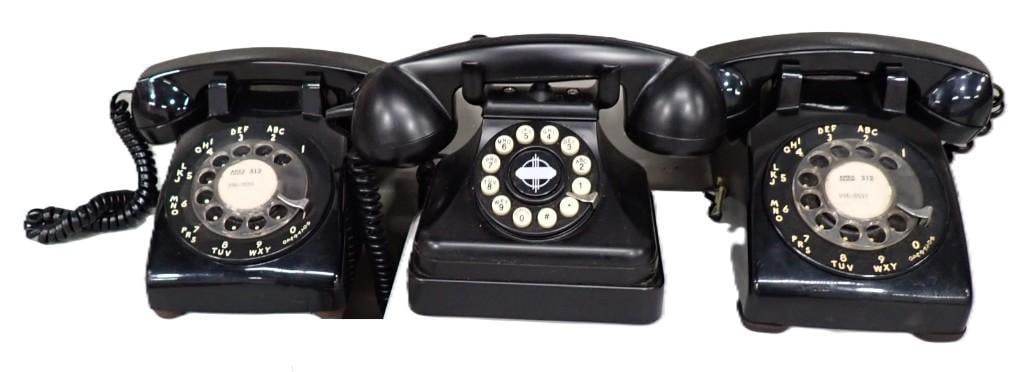 Two Vintage Illinois Bell Rotary Dial Telephones and a Crosley Telephone made to look like rotary (1 of 9)
