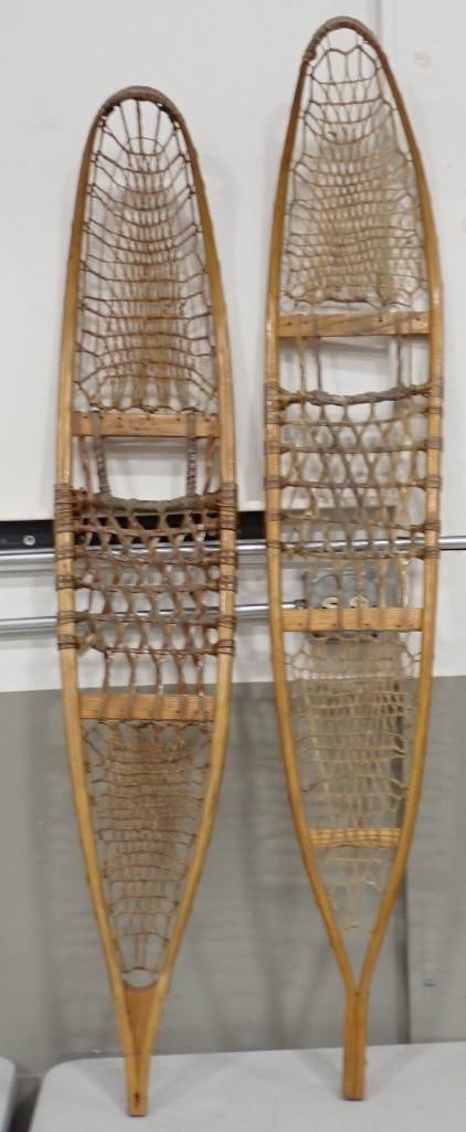 Vintage Alaskan Style Snowshoes - US Snowcraft (1 of 5)
