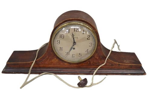 Vintage or Antique Hammond Mantel Clock: Vintage or Antique Hammond Mantel Clock - second hand is loose and when plugged in, it makes a faint 60 cycle hum, but the hands don&#39;t move. All pictures are considered part of the description and
