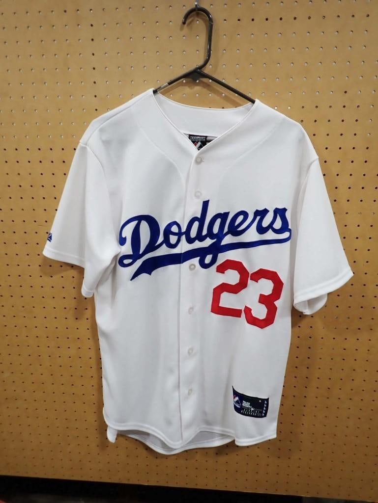 Kirk Gibson #23 Los Angeles Dodgers Majestic Baseball Jersey Size M: Kirk Gibson #23 Los Angeles Dodgers Majestic Baseball Jersey Size M All pictures are considered part of the description and should be examined carefully by bidders. Live Auctioneers is now offering