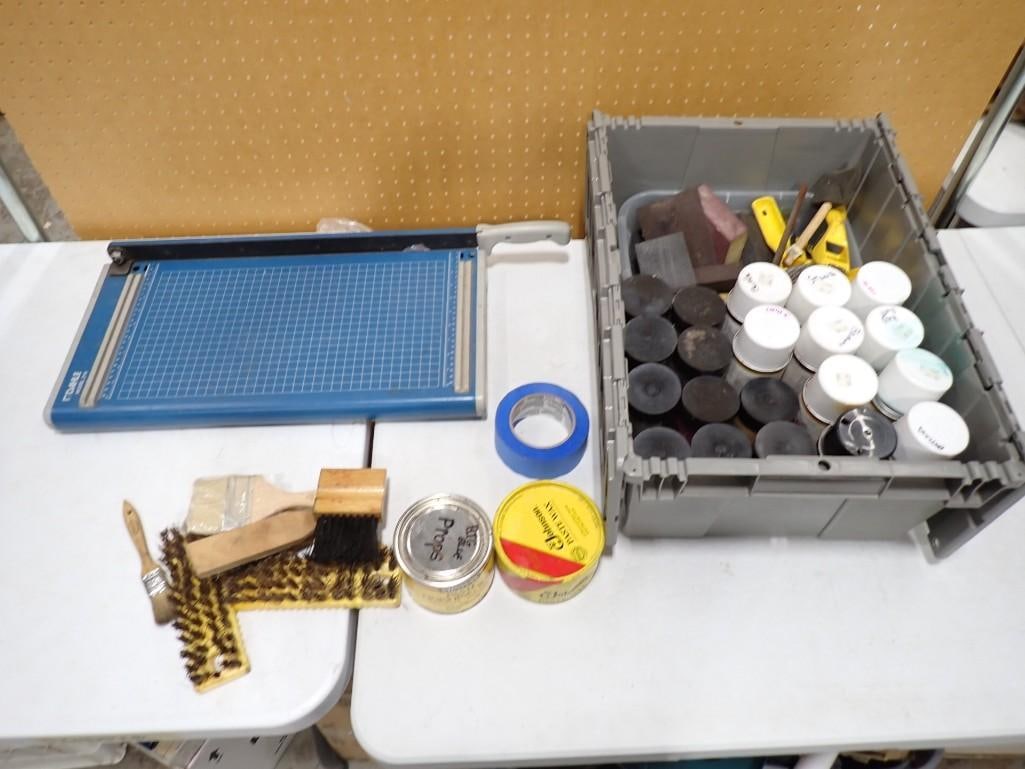 Paper Cutter, Movie Paint, Paste Wax, Brushes, etc: Paper Cutter, Movie Paint, Paste Wax, Brushes, etc. Condition: unchecked. NO COA or Paperwork The consignor worked on multiple movies and TV shows and this lot may have been in any of the