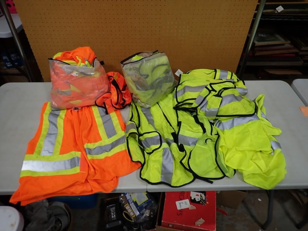 Lot of Construction Worker High Visibility Vests incl Orange and Yellow (1 of 3)