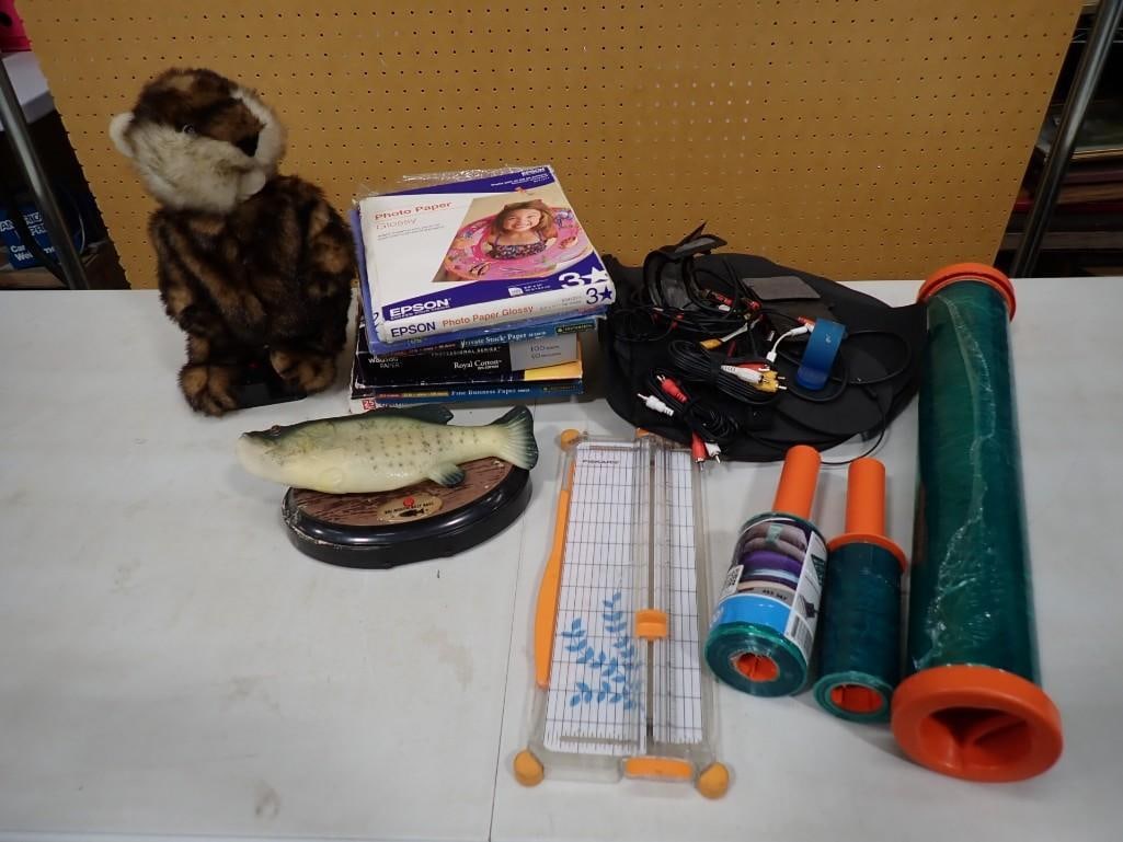 Plush Caddy Shack Gopher (untested), Big Mouth Billy Bass, Pallet Wrap, Cords, Etc: Plush Caddy Shack Gopher (untested), Big Mouth Billy Bass, Pallet Wrap, Cords, Etc All pictures are considered part of the description and should be examined carefully by bidders. Live Auctioneers is 