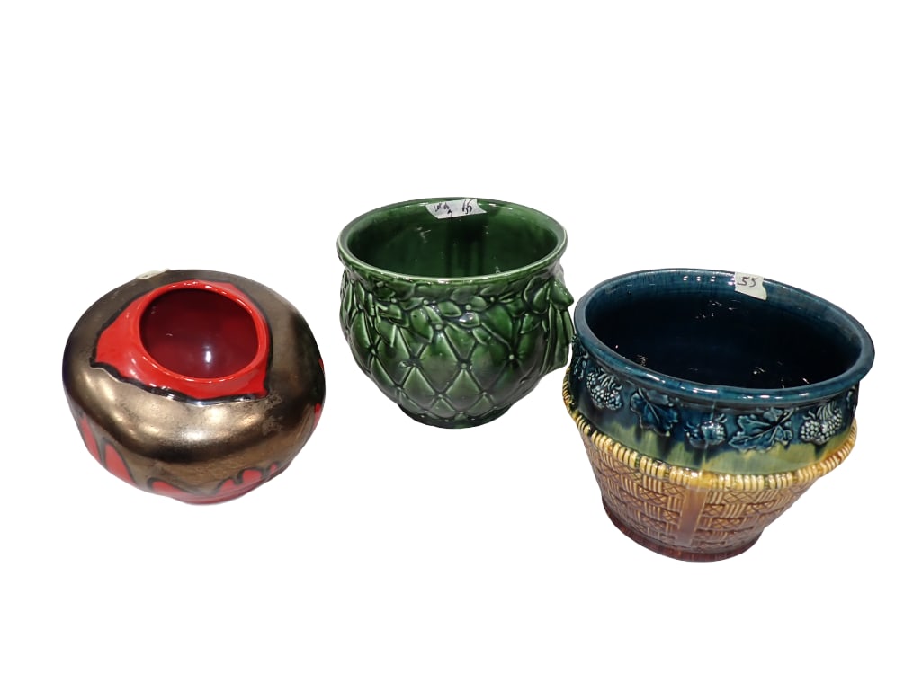 3 Mid Century Pottery Planters incl Haeger and More (1 of 15)
