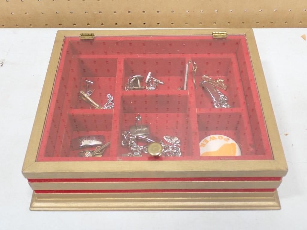 Mens Jewelry Box, Cuff Links, Bracelets, Tie Clips, & More: Mens Jewelry Box, Cuff Links, Bracelets, Tie Clips, & More All pictures are considered part of the description and should be examined carefully by bidders. Live Auctioneers is now offering Live