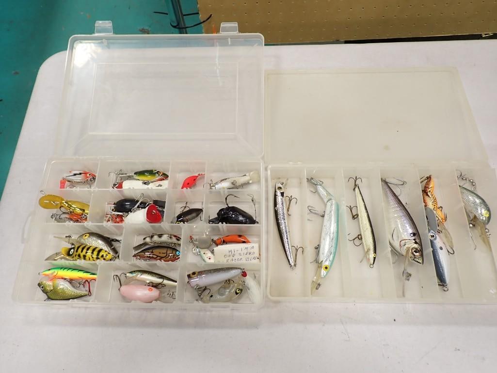 Lot of Vintage Fishing Lures: Lot of Vintage Fishing Lures All pictures are considered part of the description and should be examined carefully by bidders. Live Auctioneers is now offering Live Shipping through them. This is an op