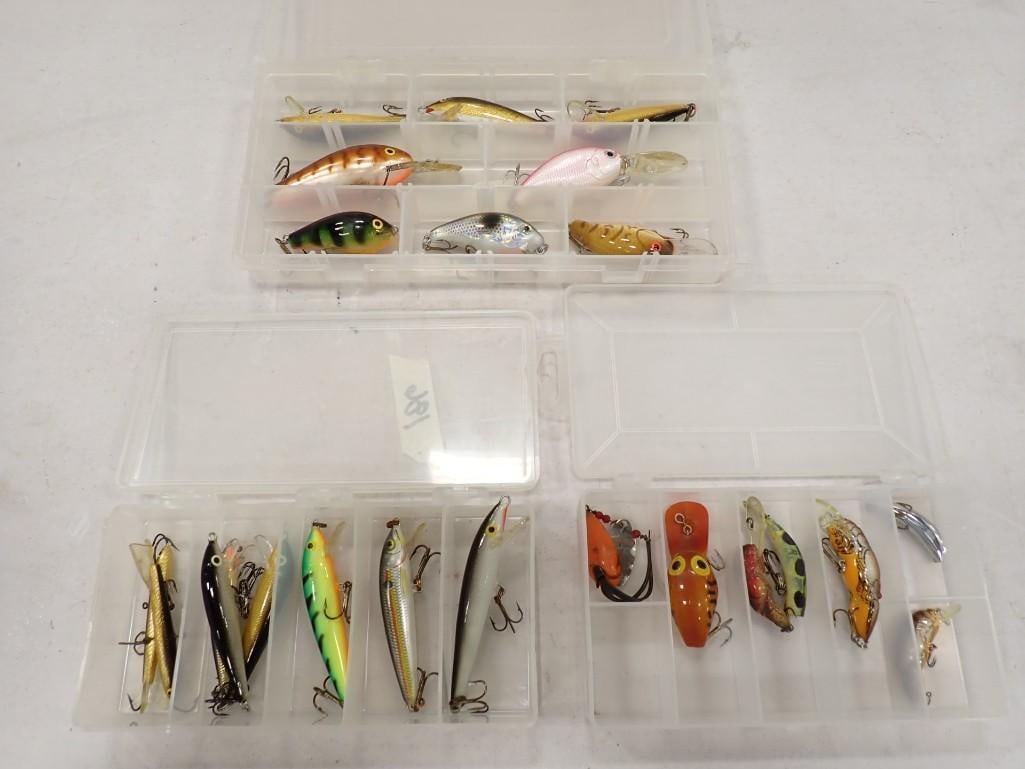 Lot of 24 Fishing Crank Baits Lures incl Rapala and More (1 of 6)