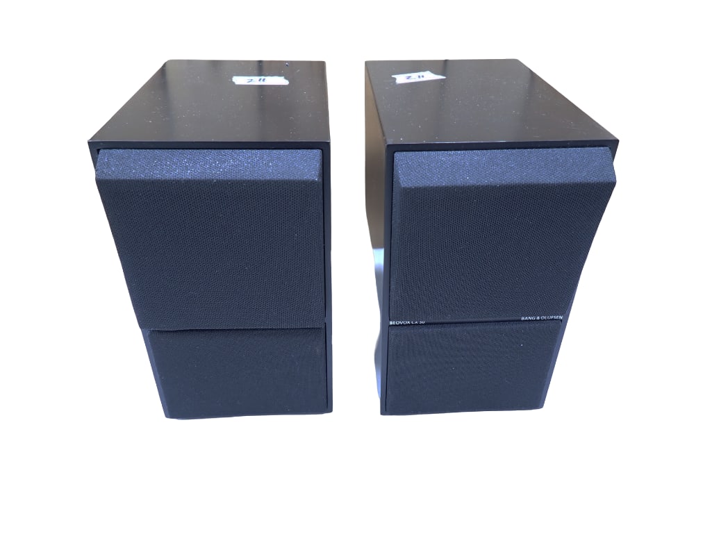 Pair of Bang & Olufsen Beovox CX50 Black Speakers Untested: Pair of Bang & Olufsen Beovox CX50 Black Speakers Untested All pictures are considered part of the description and should be examined carefully by bidders. Live Auctioneers is now offering Live