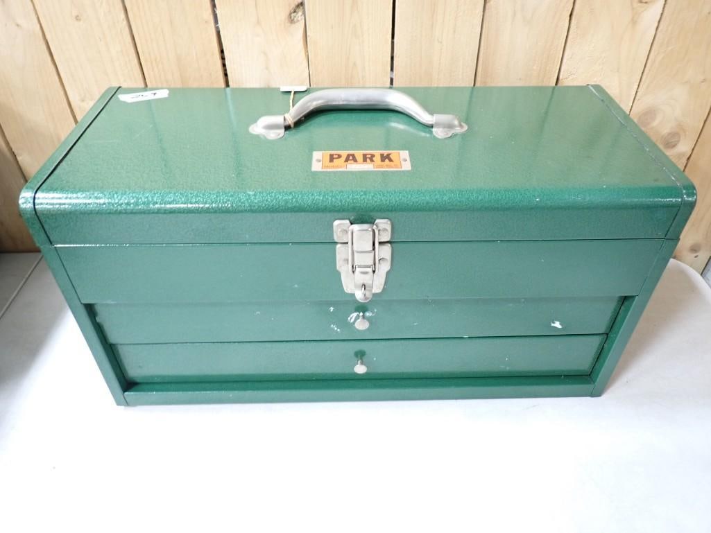 Vintage Green Park P22N Toolbox with Misc Tools (1 of 8)